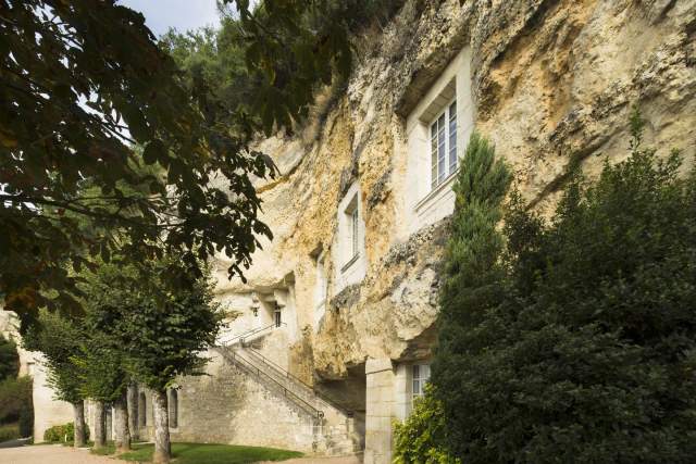 imgHôtel Restaurant Rochecorbon · Les Hautes Roches