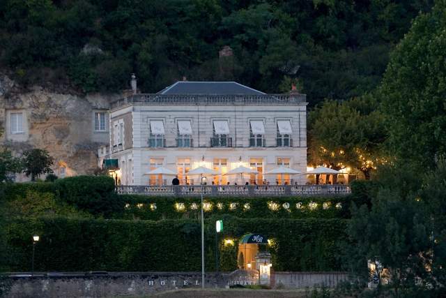 imgHôtel Restaurant Rochecorbon · Les Hautes Roches